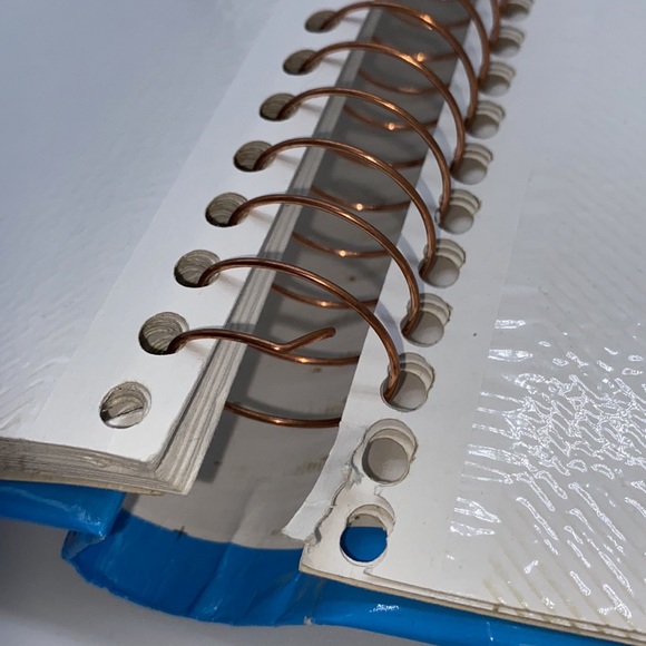 Disney Winnie The Pooh Honey Pot and Bees Photo Album Spiral Bound - Picture 14 of 14